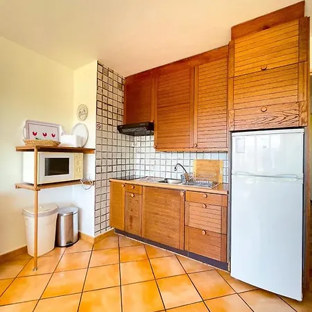 Charming Apt With Balcony At 5 Min From The Beach Apartamento